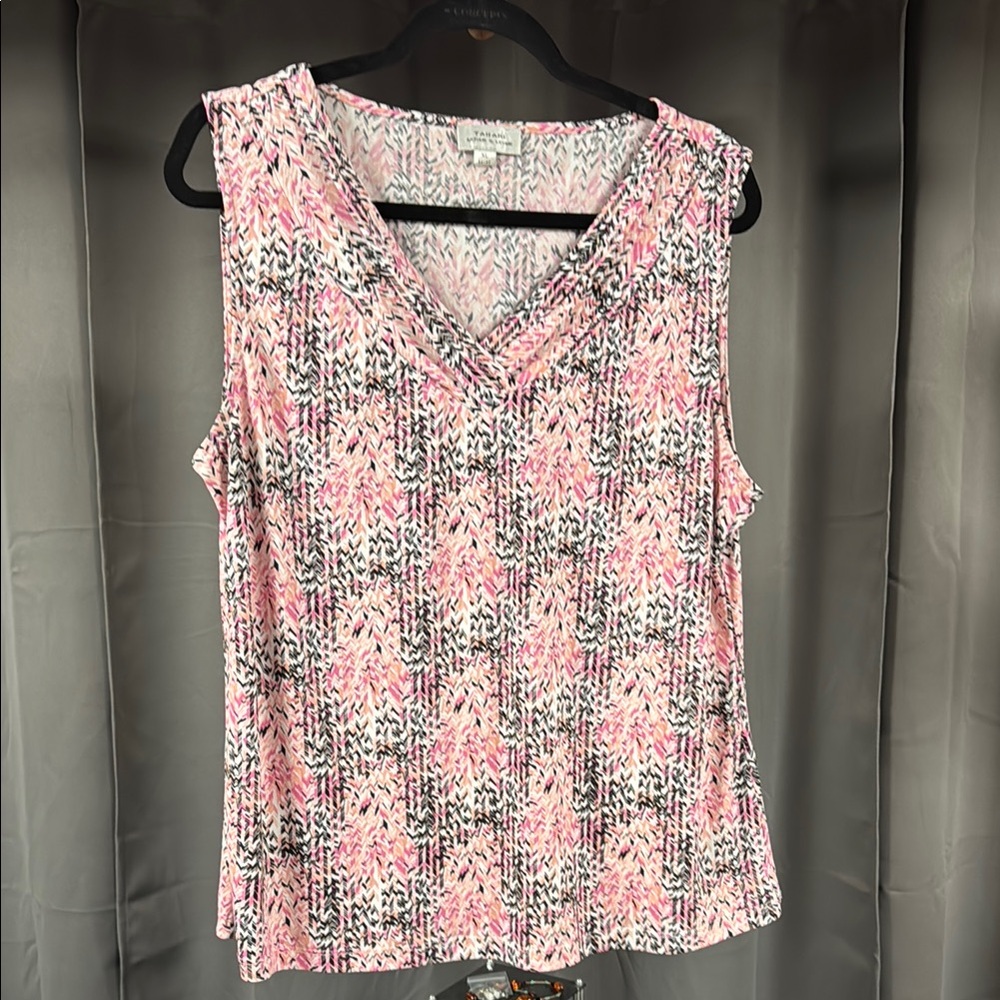 Tahari Pink and White Sleeveless Blouse